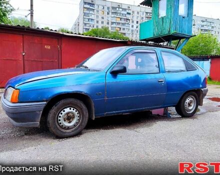 Синий Опель Кадет, объемом двигателя 1.3 л и пробегом 310 тыс. км за 449 $, фото 1 на Automoto.ua