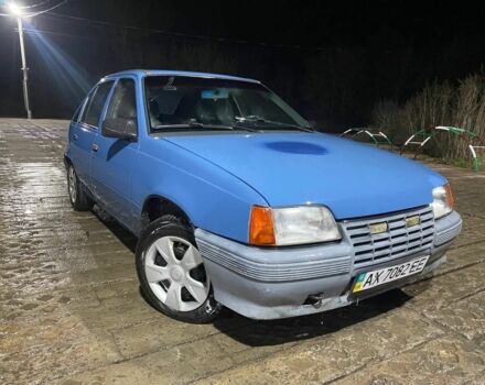 Синий Опель Кадет, объемом двигателя 1.4 л и пробегом 300 тыс. км за 700 $, фото 1 на Automoto.ua