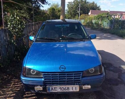 Синій Опель Кадет, об'ємом двигуна 1.6 л та пробігом 440 тис. км за 1500 $, фото 4 на Automoto.ua