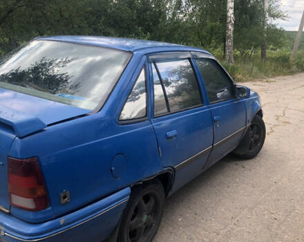 Синій Опель Кадет, об'ємом двигуна 1.6 л та пробігом 350 тис. км за 1100 $, фото 3 на Automoto.ua