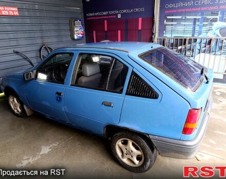 Синий Опель Кадет, объемом двигателя 1.4 л и пробегом 100 тыс. км за 600 $, фото 6 на Automoto.ua