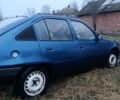 Синий Опель Кадет, объемом двигателя 0 л и пробегом 150 тыс. км за 750 $, фото 4 на Automoto.ua