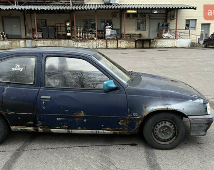 Синій Опель Кадет, об'ємом двигуна 1.6 л та пробігом 160 тис. км за 600 $, фото 6 на Automoto.ua