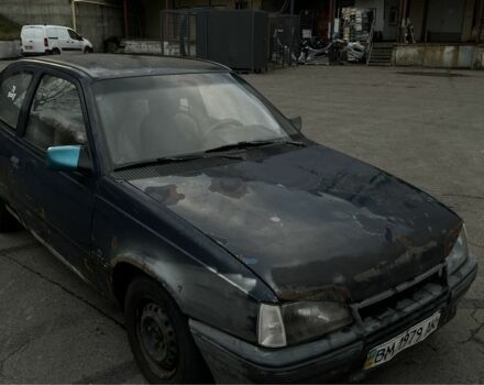 Синий Опель Кадет, объемом двигателя 1.6 л и пробегом 160 тыс. км за 600 $, фото 2 на Automoto.ua