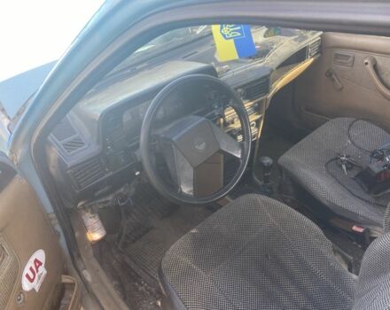 Синий Опель Кадет, объемом двигателя 1.3 л и пробегом 999 тыс. км за 358 $, фото 4 на Automoto.ua