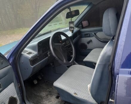 Синий Опель Кадет, объемом двигателя 1.3 л и пробегом 386 тыс. км за 700 $, фото 3 на Automoto.ua