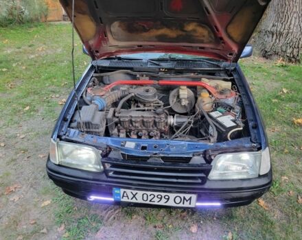 Синий Опель Кадет, объемом двигателя 1.4 л и пробегом 399 тыс. км за 1100 $, фото 7 на Automoto.ua