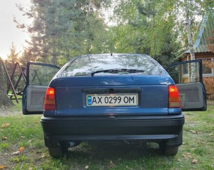 Синий Опель Кадет, объемом двигателя 1.4 л и пробегом 399 тыс. км за 1100 $, фото 5 на Automoto.ua