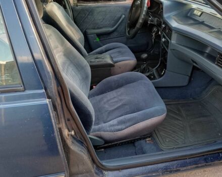 Опель Кадет 1991 в Черновцах на Automoto.ua Синий Опель Кадет, объемом двигателя 1.6 л и пробегом 100 тыс. км за 2200 $, фото 5 на Automoto.ua