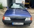 Синий Опель Кадет, объемом двигателя 1.6 л и пробегом 100 тыс. км за 630 $, фото 1 на Automoto.ua
