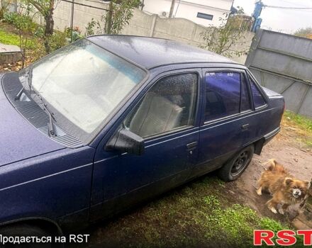 Синий Опель Кадет, объемом двигателя 1.3 л и пробегом 300 тыс. км за 1000 $, фото 3 на Automoto.ua