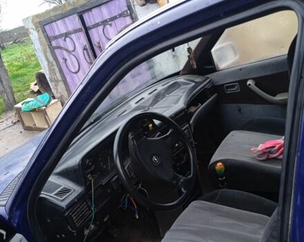 Синий Опель Кадет, объемом двигателя 1 л и пробегом 2 тыс. км за 750 $, фото 1 на Automoto.ua