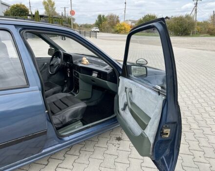 Синий Опель Кадет, объемом двигателя 1.6 л и пробегом 220 тыс. км за 950 $, фото 9 на Automoto.ua