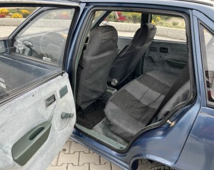 Синий Опель Кадет, объемом двигателя 1.6 л и пробегом 220 тыс. км за 950 $, фото 8 на Automoto.ua