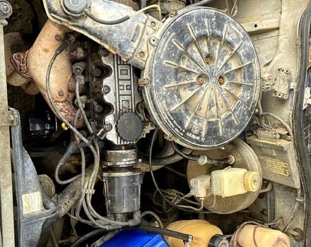 Синий Опель Кадет, объемом двигателя 1.3 л и пробегом 68 тыс. км за 800 $, фото 8 на Automoto.ua