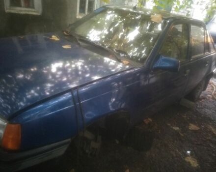 Синий Опель Кадет, объемом двигателя 1.3 л и пробегом 11 тыс. км за 600 $, фото 3 на Automoto.ua