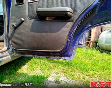 Синий Опель Кадет, объемом двигателя 1.3 л и пробегом 100 тыс. км за 250 $, фото 4 на Automoto.ua