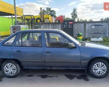 Синий Опель Кадет, объемом двигателя 1.3 л и пробегом 150 тыс. км за 1350 $, фото 1 на Automoto.ua