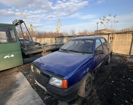 Синий Опель Кадет, объемом двигателя 1.3 л и пробегом 435 тыс. км за 350 $, фото 1 на Automoto.ua