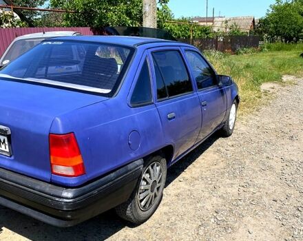 Синий Опель Кадет, объемом двигателя 1.4 л и пробегом 0 тыс. км за 1000 $, фото 2 на Automoto.ua