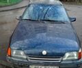 Синий Опель Кадет, объемом двигателя 1.4 л и пробегом 250 тыс. км за 1100 $, фото 1 на Automoto.ua