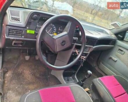 Синий Опель Кадет, объемом двигателя 1.3 л и пробегом 250 тыс. км за 2478 $, фото 3 на Automoto.ua