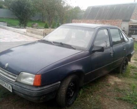 Синий Опель Кадет, объемом двигателя 1.6 л и пробегом 250 тыс. км за 650 $, фото 12 на Automoto.ua