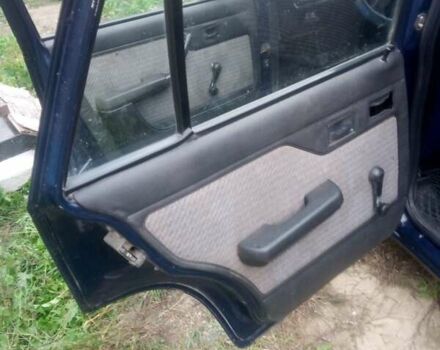 Синий Опель Кадет, объемом двигателя 1.6 л и пробегом 250 тыс. км за 650 $, фото 4 на Automoto.ua