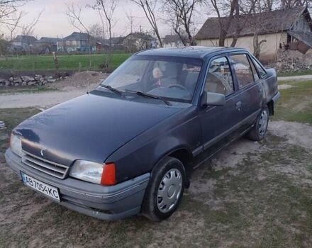 Синий Опель Кадет, объемом двигателя 1.39 л и пробегом 150 тыс. км за 900 $, фото 13 на Automoto.ua