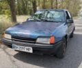 Синій Опель Кадет, об'ємом двигуна 1.6 л та пробігом 250 тис. км за 595 $, фото 2 на Automoto.ua