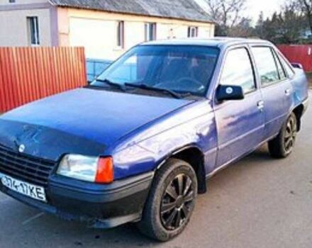 Синий Опель Кадет, объемом двигателя 1.8 л и пробегом 3 тыс. км за 500 $, фото 1 на Automoto.ua