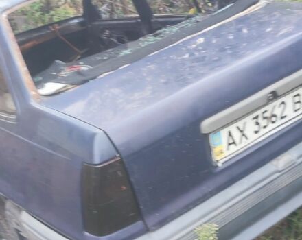 Синій Опель Кадет, об'ємом двигуна 2 л та пробігом 1 тис. км за 800 $, фото 3 на Automoto.ua