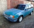 Синий Опель Кадет, объемом двигателя 1.8 л и пробегом 130 тыс. км за 1000 $, фото 1 на Automoto.ua