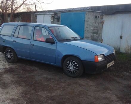 Синій Опель Кадет, об'ємом двигуна 0 л та пробігом 160 тис. км за 750 $, фото 1 на Automoto.ua