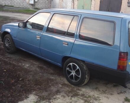 Синій Опель Кадет, об'ємом двигуна 0 л та пробігом 160 тис. км за 750 $, фото 9 на Automoto.ua