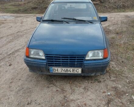 Синій Опель Кадет, об'ємом двигуна 1.3 л та пробігом 900 тис. км за 600 $, фото 2 на Automoto.ua