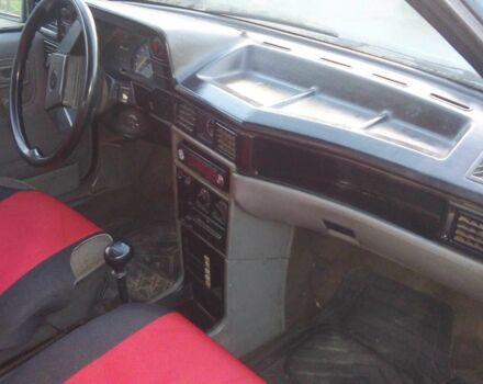 Синій Опель Кадет, об'ємом двигуна 0 л та пробігом 160 тис. км за 750 $, фото 4 на Automoto.ua