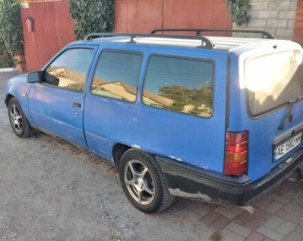 Синий Опель Кадет, объемом двигателя 1.6 л и пробегом 20 тыс. км за 960 $, фото 2 на Automoto.ua