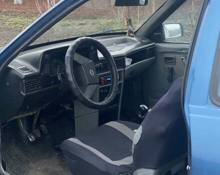 Синий Опель Кадет, объемом двигателя 1.3 л и пробегом 85 тыс. км за 900 $, фото 8 на Automoto.ua