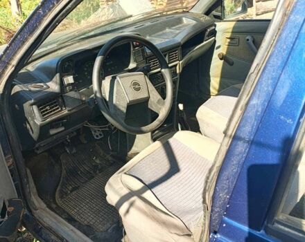 Синий Опель Кадет, объемом двигателя 0 л и пробегом 3 тыс. км за 301 $, фото 6 на Automoto.ua