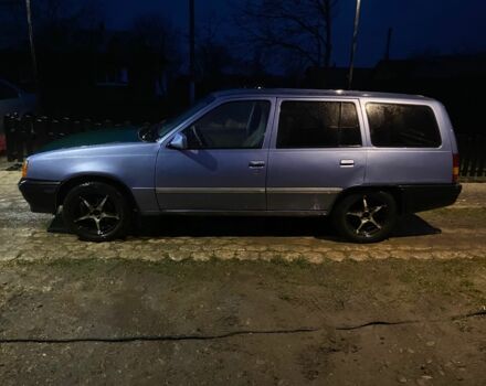 Синій Опель Кадет, об'ємом двигуна 1.3 л та пробігом 803 тис. км за 800 $, фото 2 на Automoto.ua