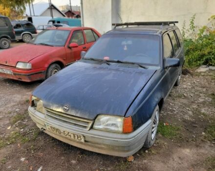 Синий Опель Кадет, объемом двигателя 6 л и пробегом 179 тыс. км за 406 $, фото 3 на Automoto.ua