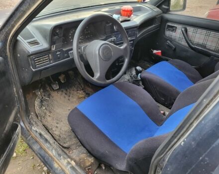 Синий Опель Кадет, объемом двигателя 6 л и пробегом 179 тыс. км за 406 $, фото 1 на Automoto.ua