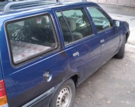 Синий Опель Кадет, объемом двигателя 1.6 л и пробегом 600 тыс. км за 1000 $, фото 2 на Automoto.ua