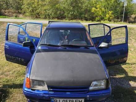 Опель Кадет 1985 у Кам'янське (Дніпродзержинськ) на Automoto.ua Синій Опель Кадет, об'ємом двигуна 2 л та пробігом 100 тис. км за 1400 $, фото 1 на Automoto.ua
