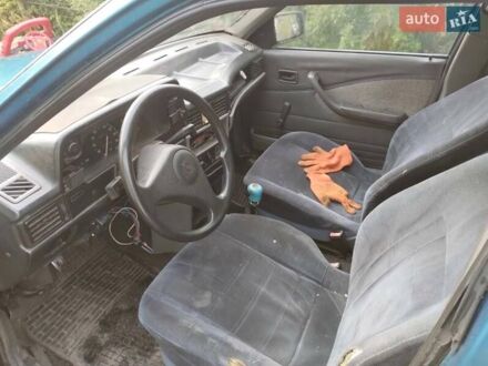 Опель Кадет 1985 в Козельце на Automoto.ua Синий Опель Кадет, объемом двигателя 1.3 л и пробегом 200 тыс. км за 500 $, фото 1 на Automoto.ua