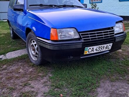 Опель Кадет 1986 в Городище на Automoto.ua Синий Опель Кадет, объемом двигателя 1.6 л и пробегом 200 тыс. км за 500 $, фото 1 на Automoto.ua