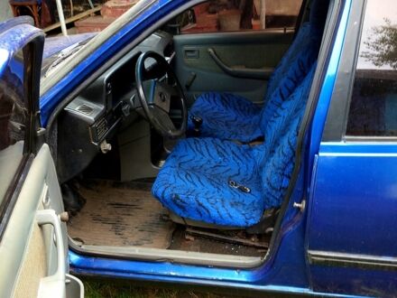 Синий Опель Кадет, объемом двигателя 1.3 л и пробегом 0 тыс. км за 740 $, фото 1 на Automoto.ua