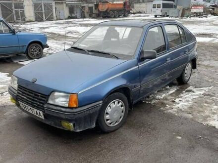 Синий Опель Кадет, объемом двигателя 1.3 л и пробегом 177 тыс. км за 1700 $, фото 1 на Automoto.ua