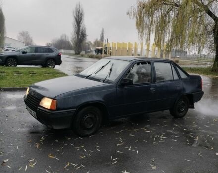 Синий Опель Кадет, объемом двигателя 1.3 л и пробегом 300 тыс. км за 804 $, фото 1 на Automoto.ua